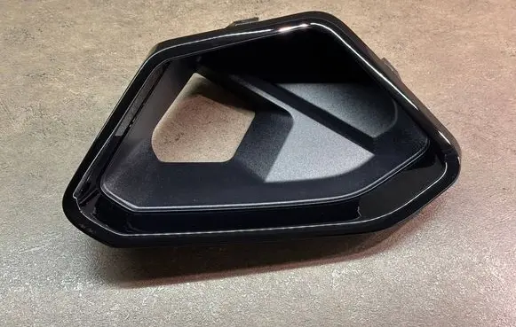 BMW X6 G06 Front bumper lower grill 8085996 51118085996