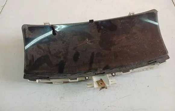 Toyota Corolla E120 E130 Speedometer (instrument cluster) 8380002750 83800-02750