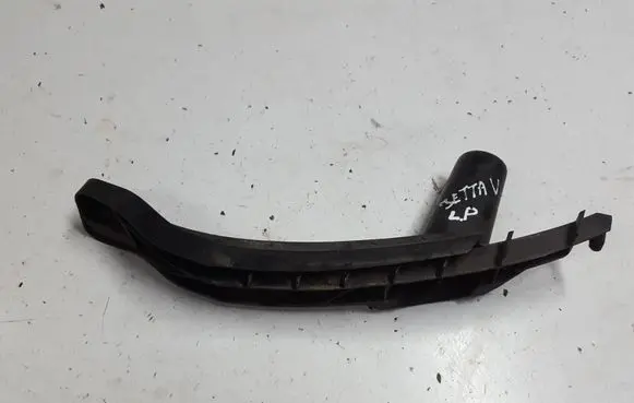 Volkswagen Jetta V Front bumper mounting bracket 1K0807889BXAUTOPX 1K0807889B