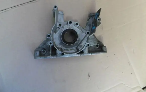 Volkswagen Transporter - Caravelle T5 Timing chain cover 038103153D