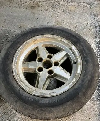R16 alloy rim