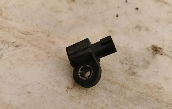 Land Rover Evoque I Airbag deployment crash/impact sensor BJ3214B006AA 112C4JA700808 801581