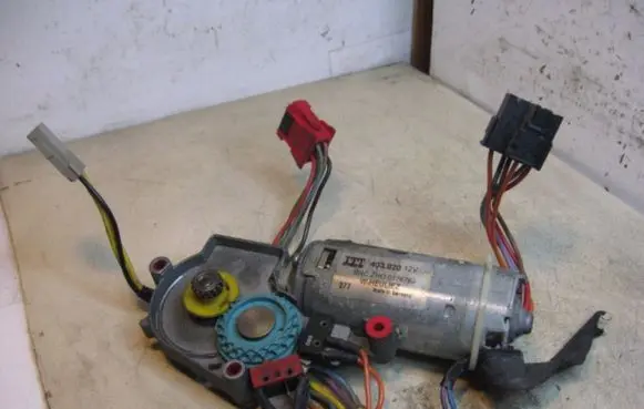 Renault Laguna I Sunroof motor/actuator ITT4038200176780