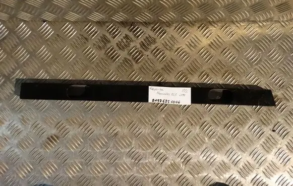 Mercedes-Benz SLS AMG Bumper support mounting bracket corner A1976250084