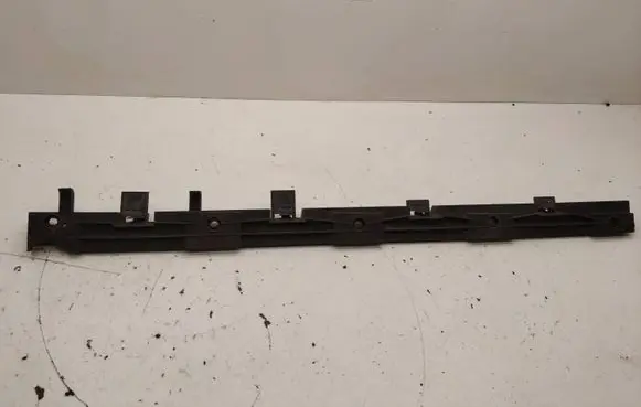 Mercedes-Benz ML W164 Sill supporting ledge A1646982827