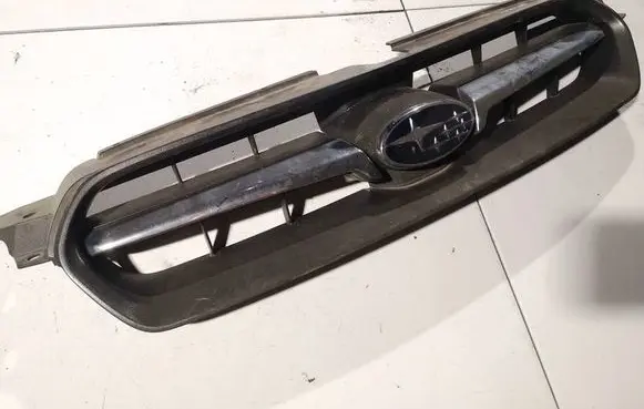 Subaru Legacy Front grill