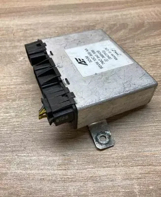 Seat Alhambra (Mk1) Light module LCM 95VW10C909AA