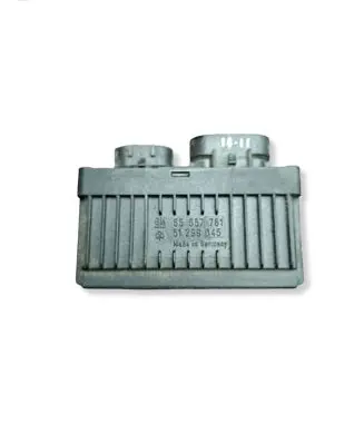 Opel Astra J Glow plug pre-heat relay 55557761 51299045