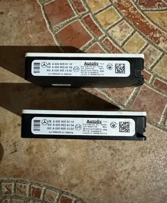 Mercedes-Benz E W212 Distronic sensor radar A0009050110 A0009051300 A0009024104