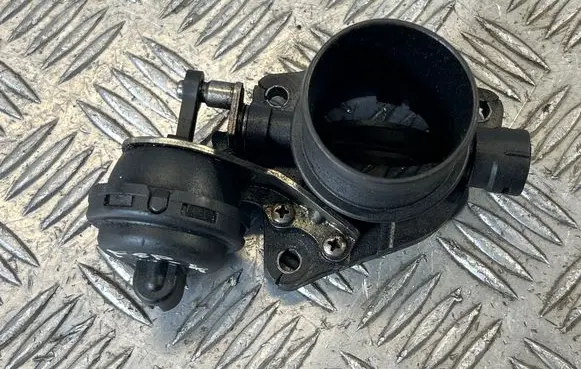 Renault Espace IV Throttle valve BA11123