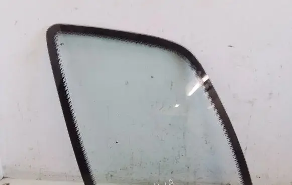 KIA Sportage Rear side window 43R00107