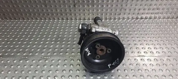 Volkswagen Polo III 6N 6N2 6NF Power steering pump 032145157A