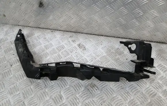 Seat Leon (5F) Front bumper mounting bracket