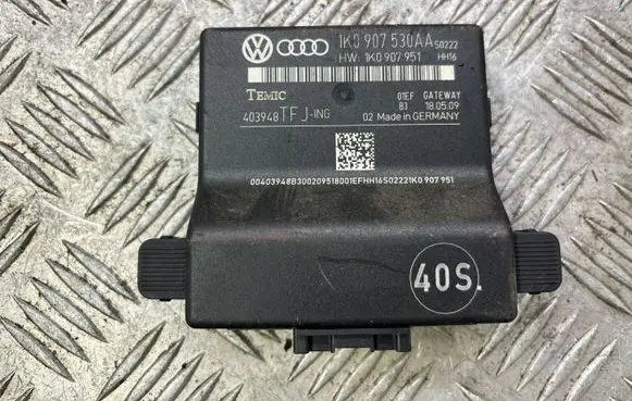 Skoda Superb B6 (3T) Gateway control module 1K0907951