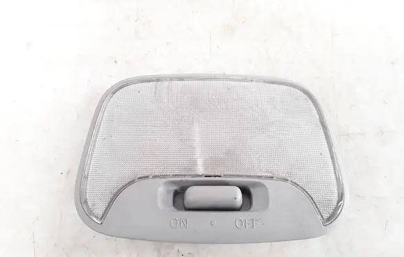 Mitsubishi Pajero Rear seat light MR190205