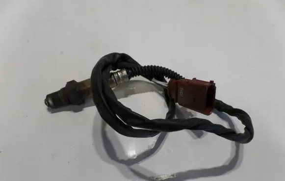Audi A4 S4 B7 8E 8H Lambda probe sensor 06D906265