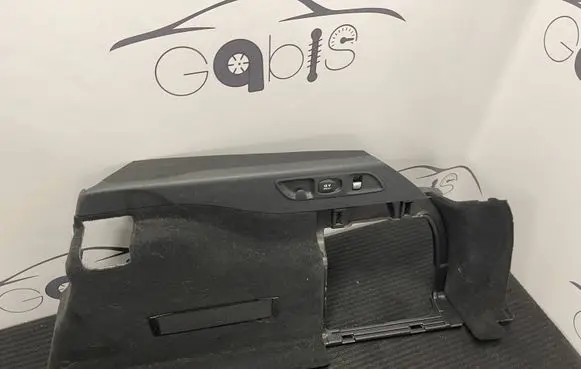 Mercedes-Benz E W213 Tailgate/trunk side cover trim A2136906403 A2139056506
