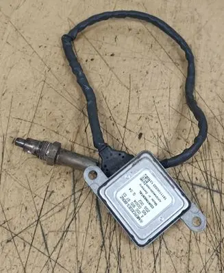 Mercedes-Benz C W205 Lambda probe sensor A0009059703