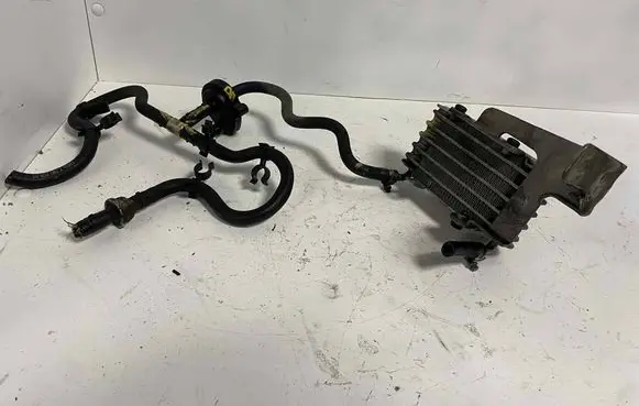 BMW 5 E39 Fuel cooler (radiator) 7792140 48001 1659853
