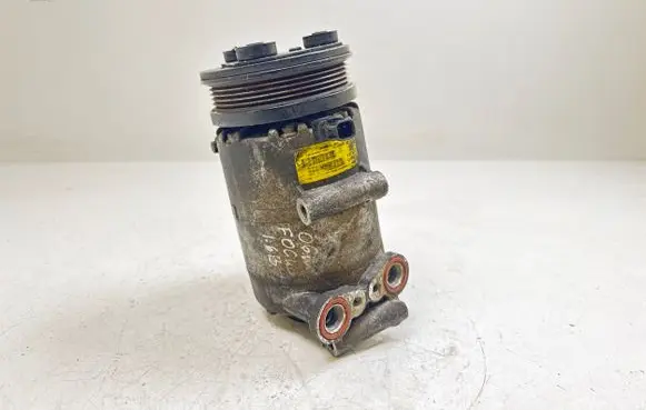 Ford Focus Air conditioning (A/C) compressor (pump) 3M5W19D629PF