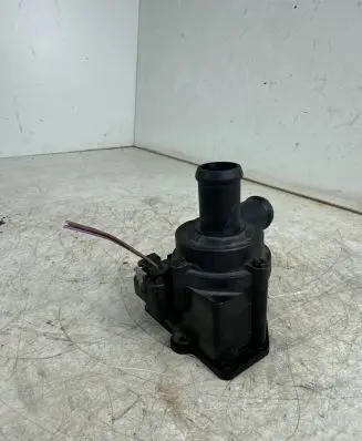 Audi A4 S4 B8 8K Electric auxiliary coolant/water pump 8K0965561A 3332347 701713160