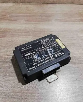 Toyota Hilux (N80, N90, N100, N110) Other control units/modules 0819000821