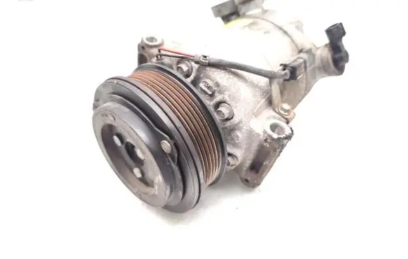 Ford Focus Air conditioning (A/C) compressor (pump) DV61-19D629-FE DV6119D629FE