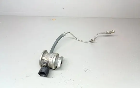 Audi A6 S6 C5 4B EGR valve 078131102E 72276906