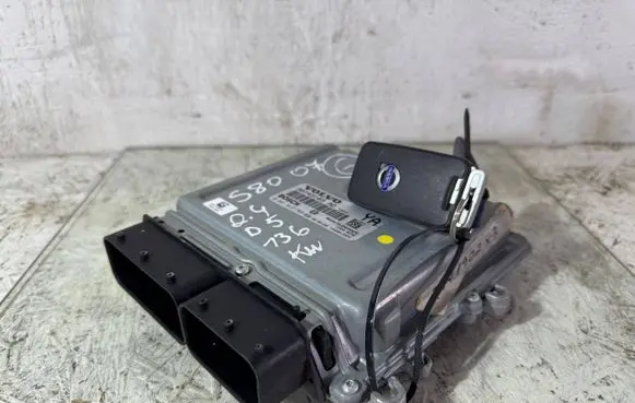 Volvo S80 Engine control unit/module 30743103 1039S13371 0281012765