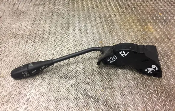 Mercedes-Benz S W220 Cruise control switch 0085452524 A0085452524