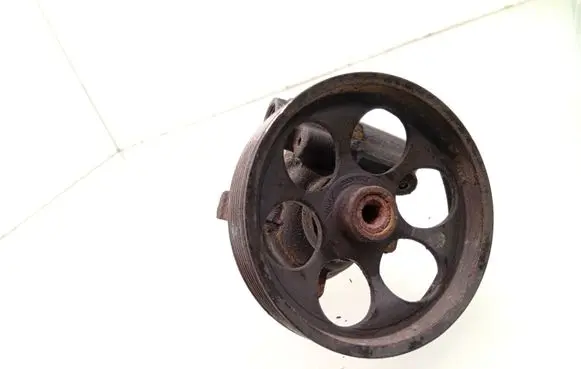 Renault Espace - Grand espace IV Power steering pump 067245