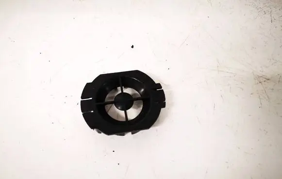 Nissan Qashqai Side speaker trim/cover 