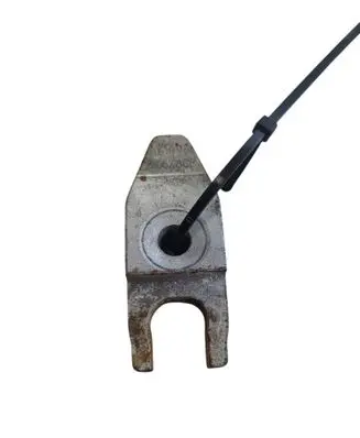 Opel Insignia A Fuel Injector clamp holder 1097979 85152