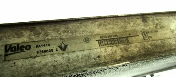 Renault Megane II Coolant radiator VALEO