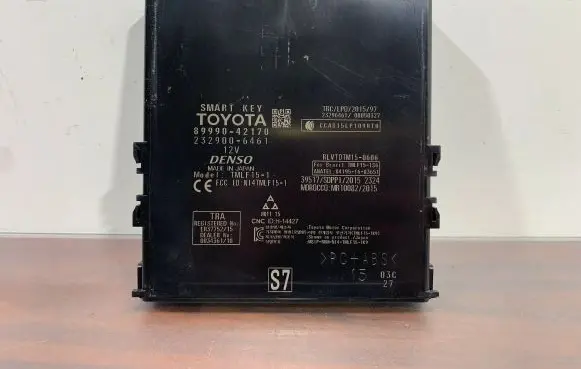 Toyota RAV 4 (XA50) Keyless (KESSY) go control unit/module 8999042170 2329006461