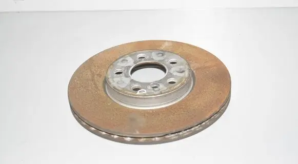 BMW 1 F40 Front brake disc 6799351 34116799351