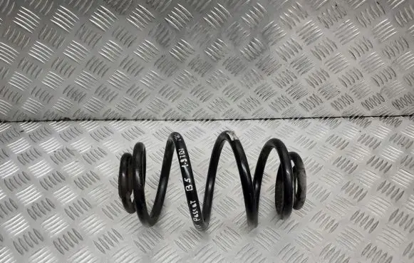 Volkswagen PASSAT B5 Rear coil spring