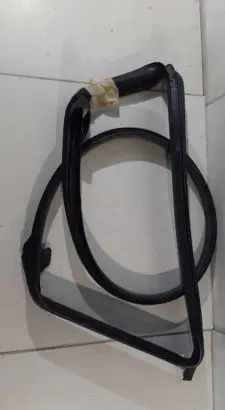 Tesla Model 3 Rubber seal front door window/glass 