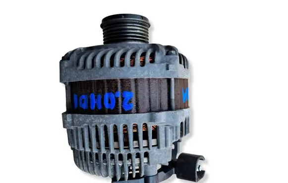 Peugeot 508 Generator/alternator 9654752880