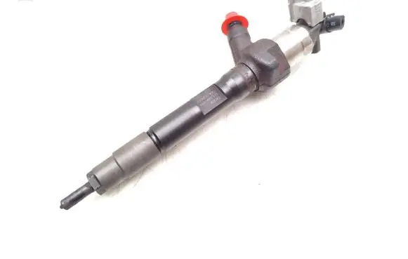 Mazda 6 Fuel injector R2AA13H50