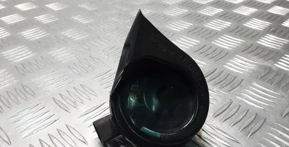 BMW 5 F10 F11 Horn signal 7279781