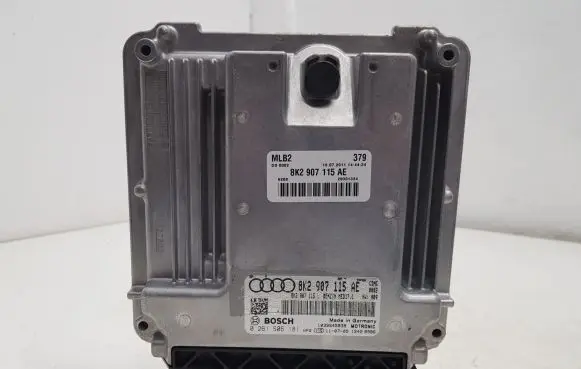 Audi A5 8T 8F Engine control unit/module 8K2907115AE