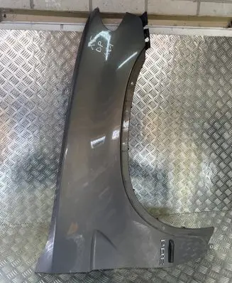 BMW X5 E53 Fender