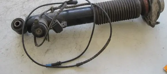 BMW X5 F15 Rear window strut damper 6863175