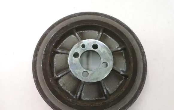 Alfa Romeo Giulietta Crankshaft pulley 55210310