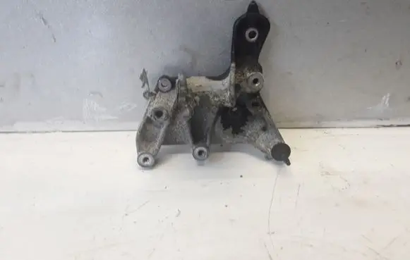 Volvo V70 EGR valve cooler bracket 9656392880 22484N