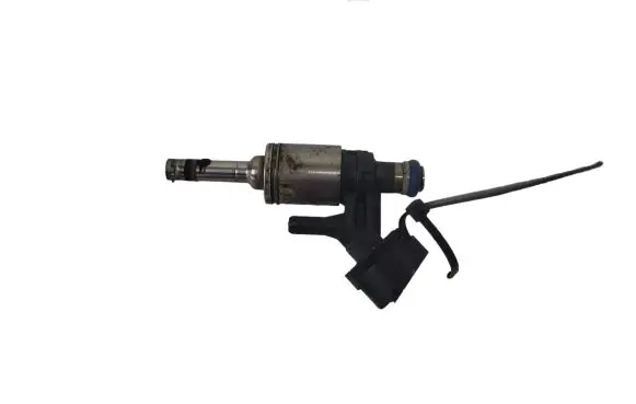 Citroen DS3 Fuel injector V7591623 0261500