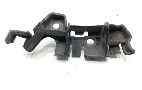 Renault Megane III Front bumper mounting bracket 