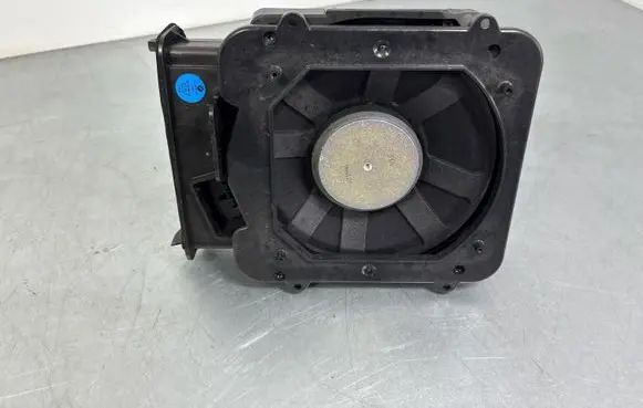 BMW 2 F46 Subwoofer speaker 9278066