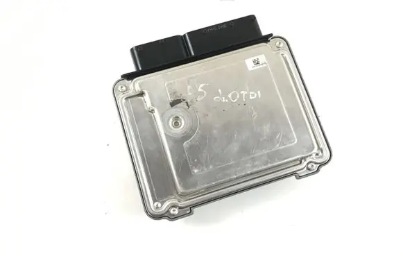 Audi A5 8T 8F Engine control unit/module 03L906018KL 03L906018JL 0281018660